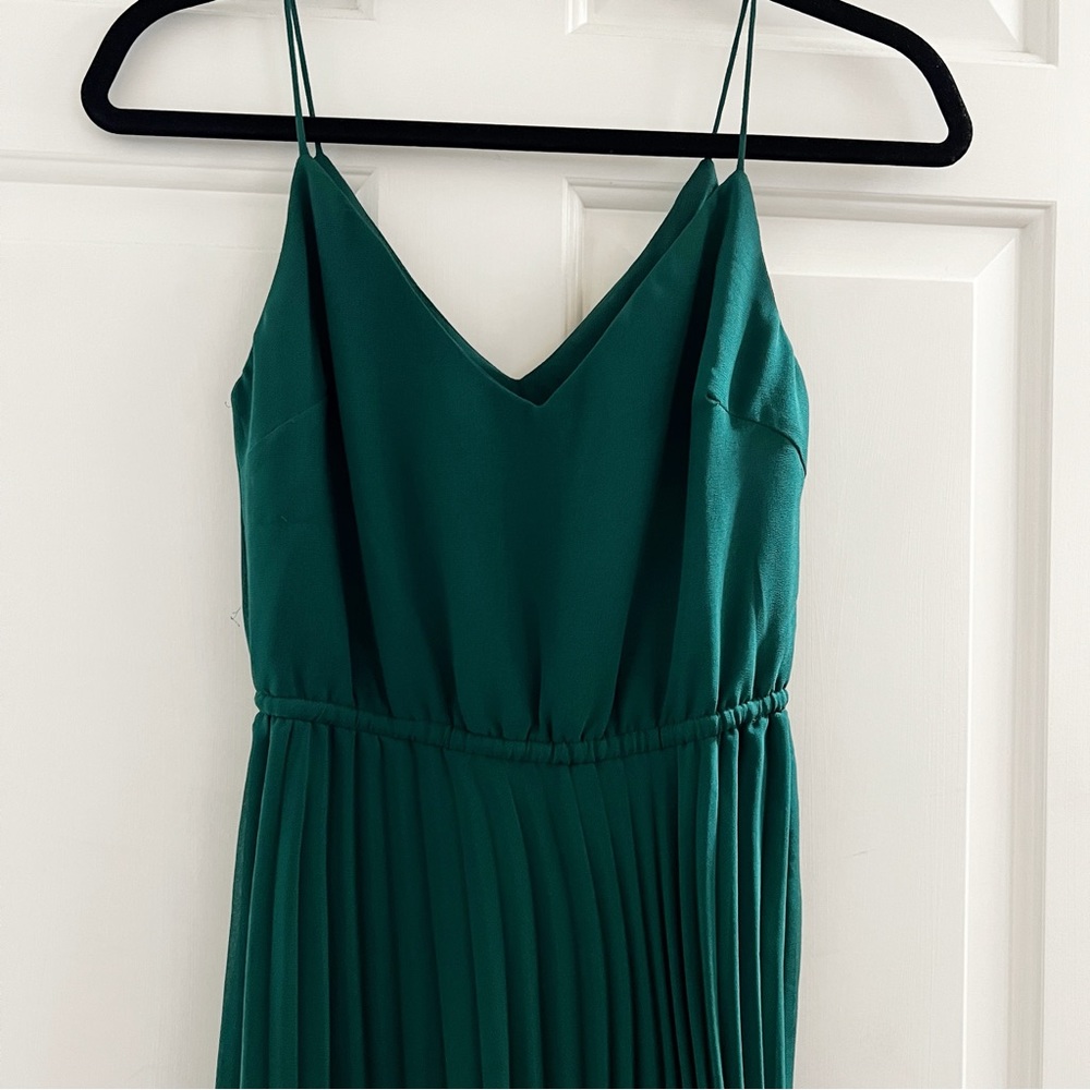 ASOS pleated cami midi dress with drawstring waist in forest green - Picture 7 of 8
